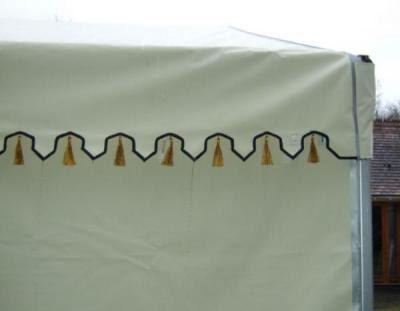 Oriental scallop on tent